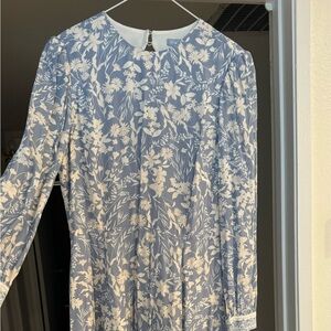 Long maxi dress. Light blue floral.